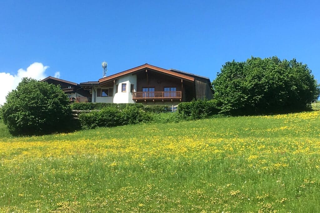 Chalet an der Piste becomes Chalet an der Wiese